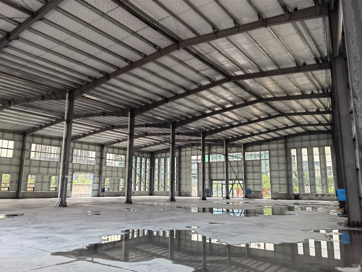 永州市三利報(bào)廢汽車(chē)回收拆解有限公司廠房